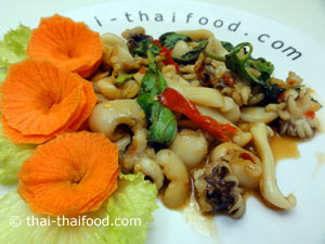 ผัดกะเพราปลาหมึก